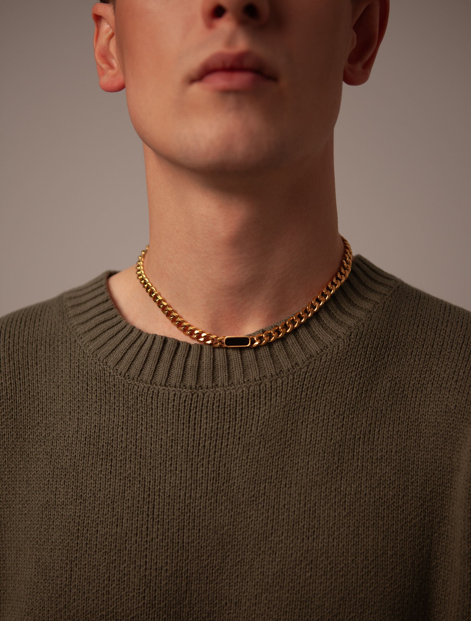 Masywny naszyjnik z onyksem Bold