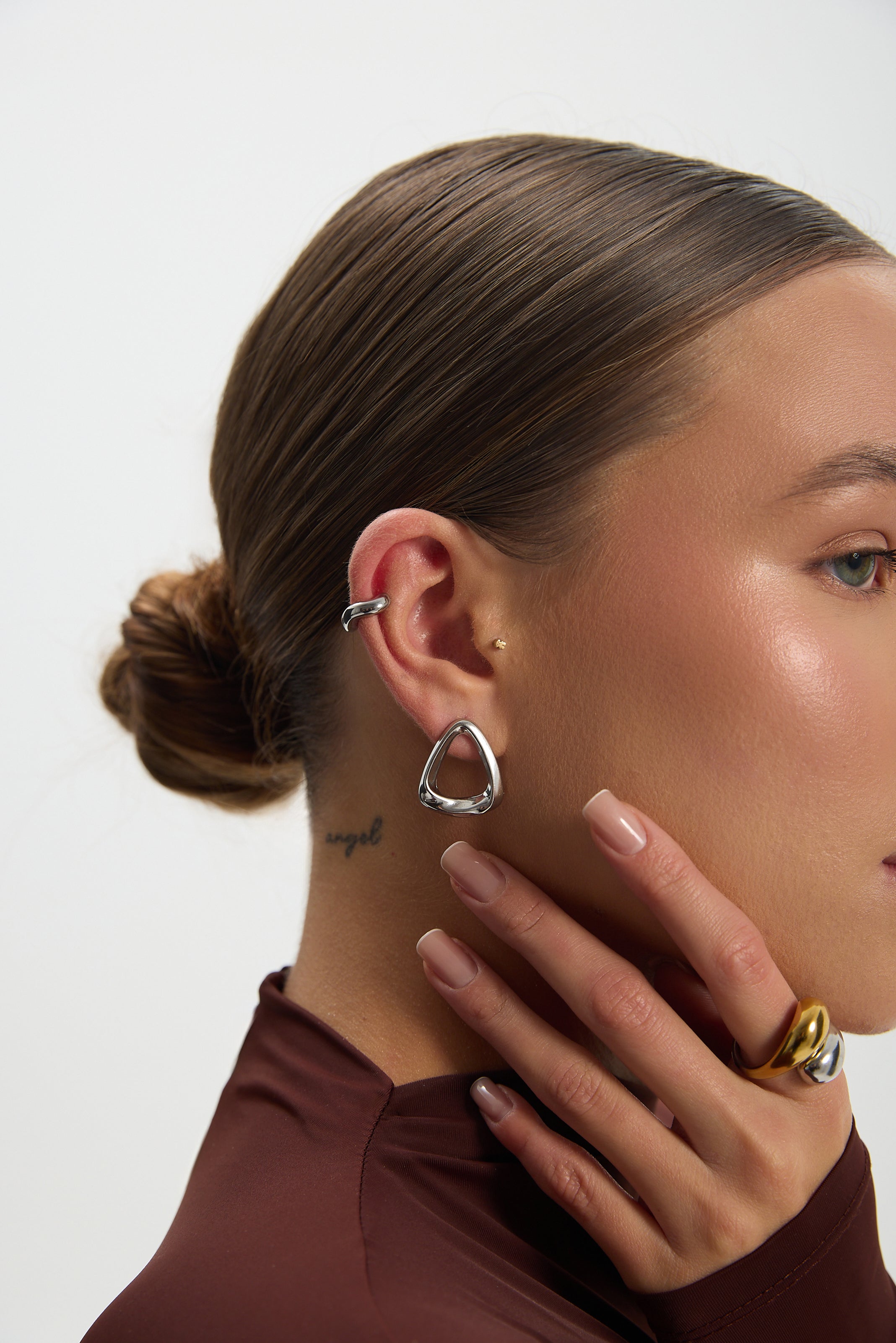 Trójkątne kolczyki Air