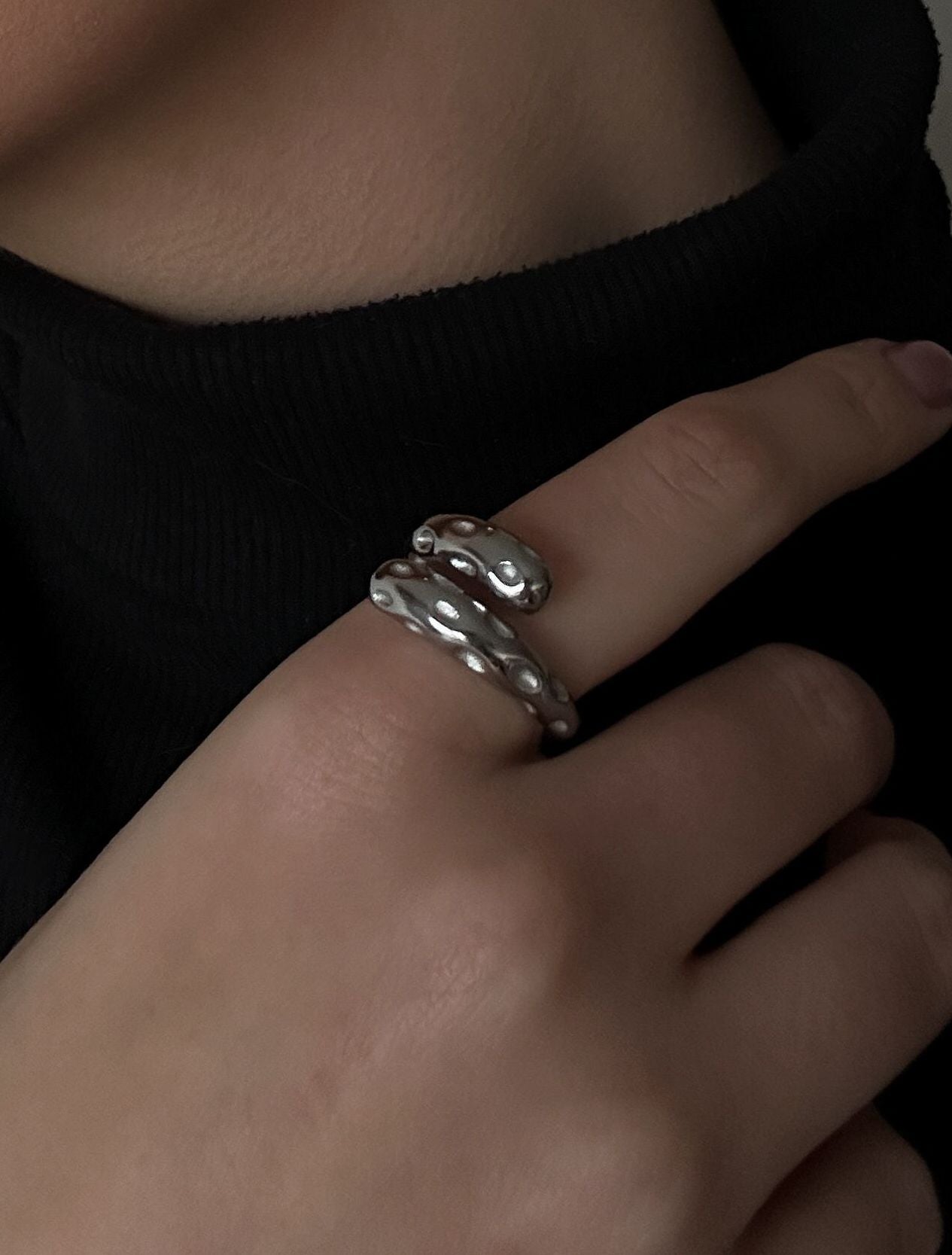 Srebrny pierścionek spiralny Wrap
